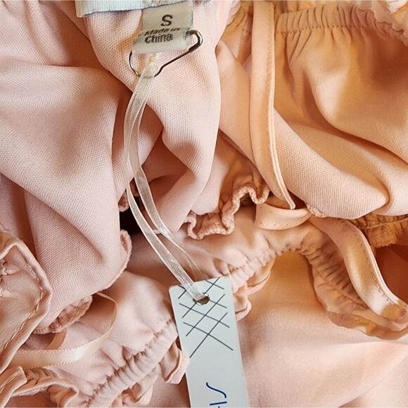 173 SHE & SKY PINKY/PEACH RUFFLE ROMPER - Picture 5 of 8